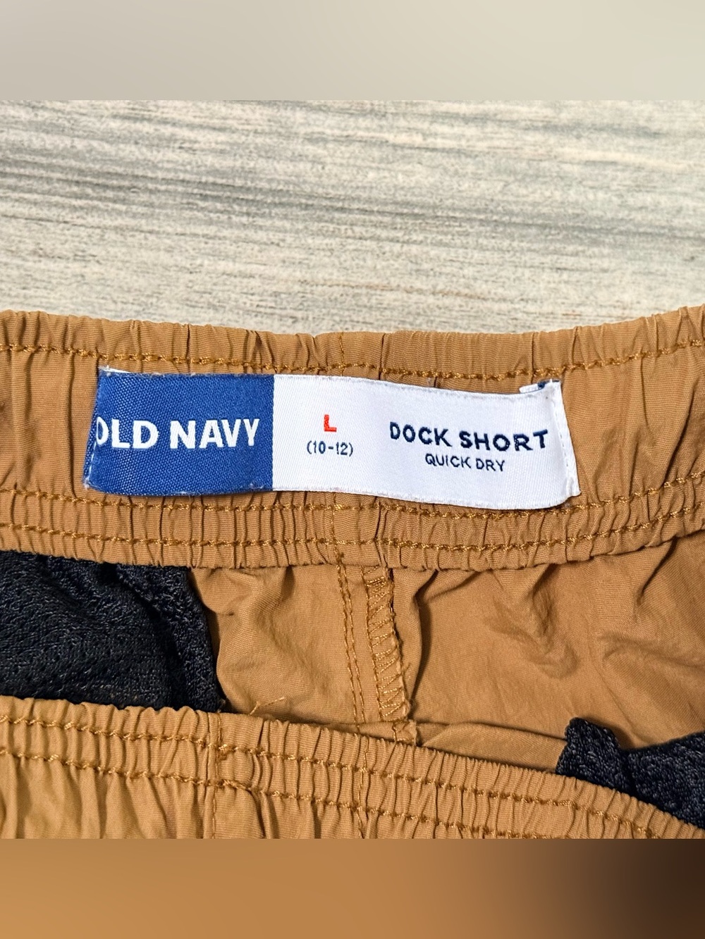 Old Navy Boys Dock Shorts • Quick Dry - Picture 3 of 3
